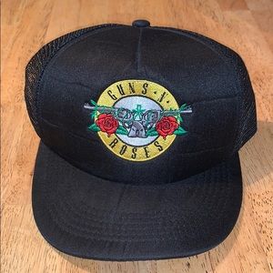 GUNS N ROSES Trucker Hat